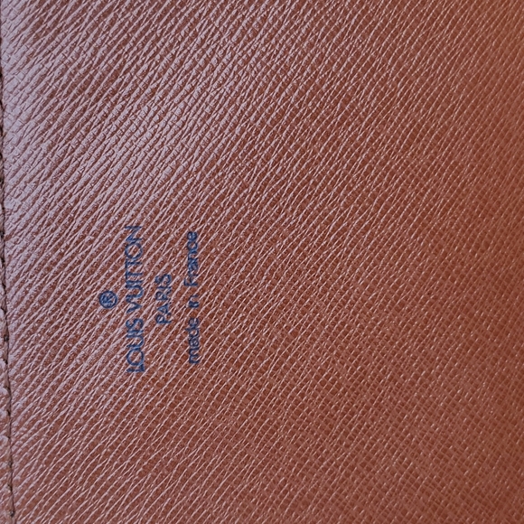 💥💥SOLD💥💥Louis Viutton CARTOUCHIERE - Picture 9 of 17